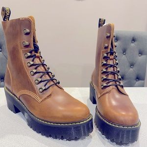 Brand new Dr Martens Leona platform boots